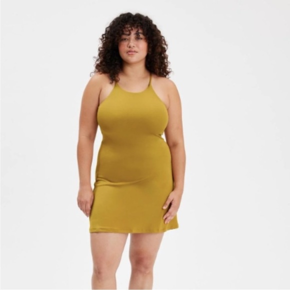 Girlfriend Collective Naomi Dress with Shorts - Picture 2 of 10